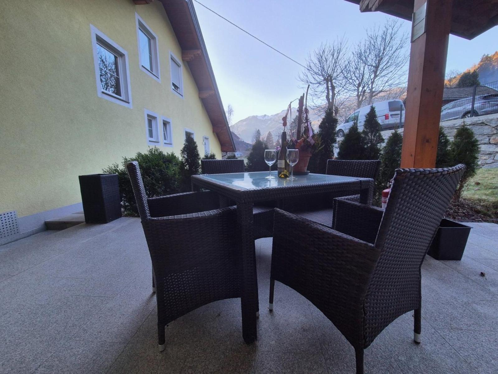 Appartementhaus Flattach Goritschnig Exterior foto