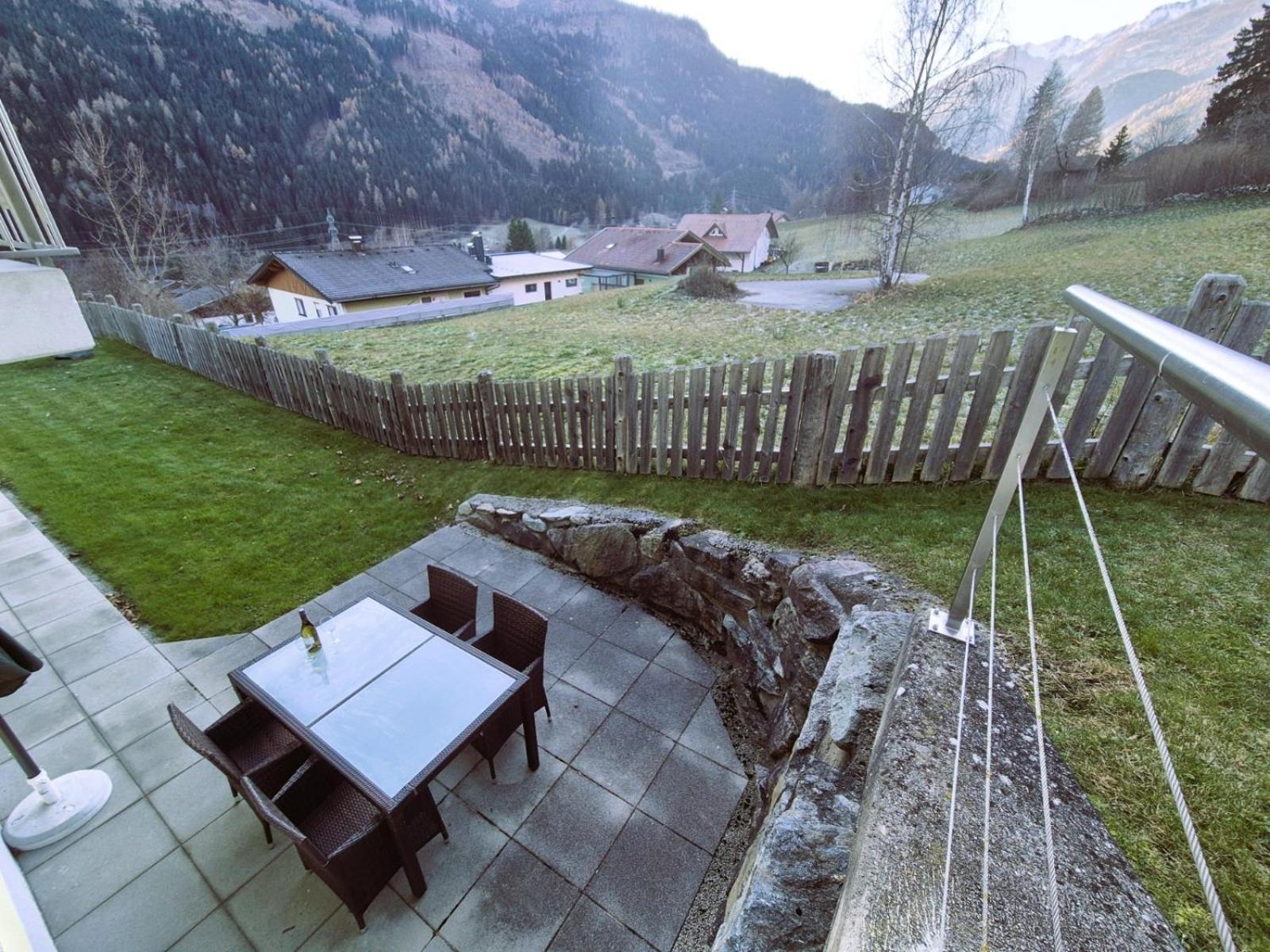 Appartementhaus Flattach Goritschnig Exterior foto